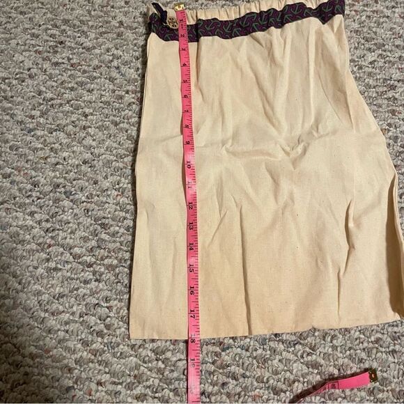 Tory Burch Drawstring Dust-bag 18x12.5” - Picture 3 of 4